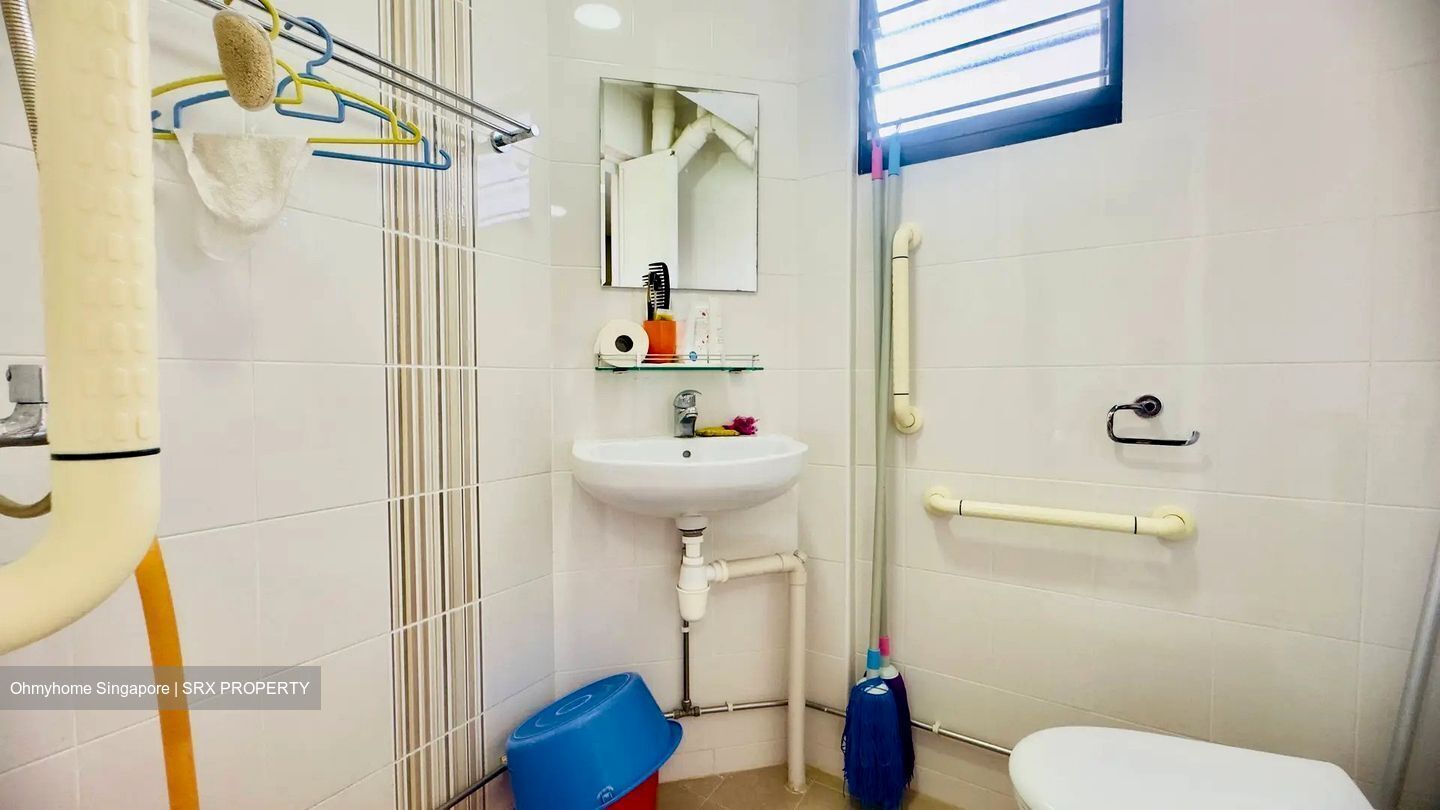 Blk 303 Hong Kah East Garden (Jurong East), HDB 3 Rooms #628287111
